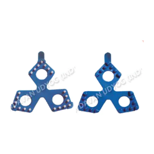 Blue Cleaner with Brush, Studs